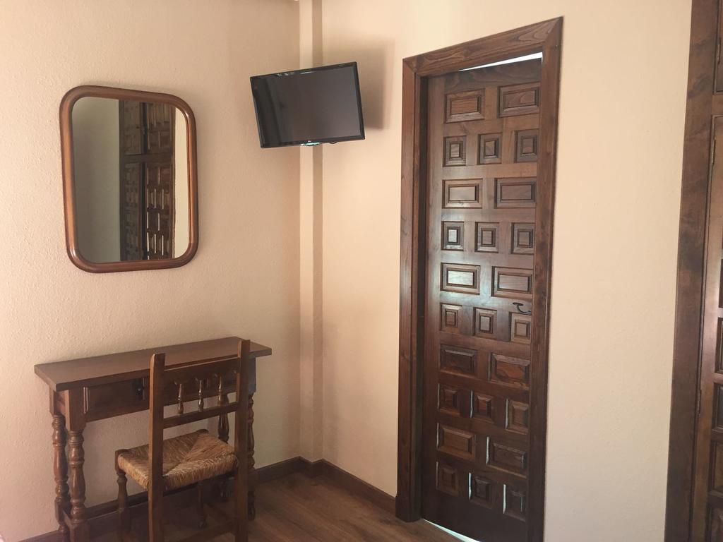Hostal Argentino Bejar Bagian luar foto